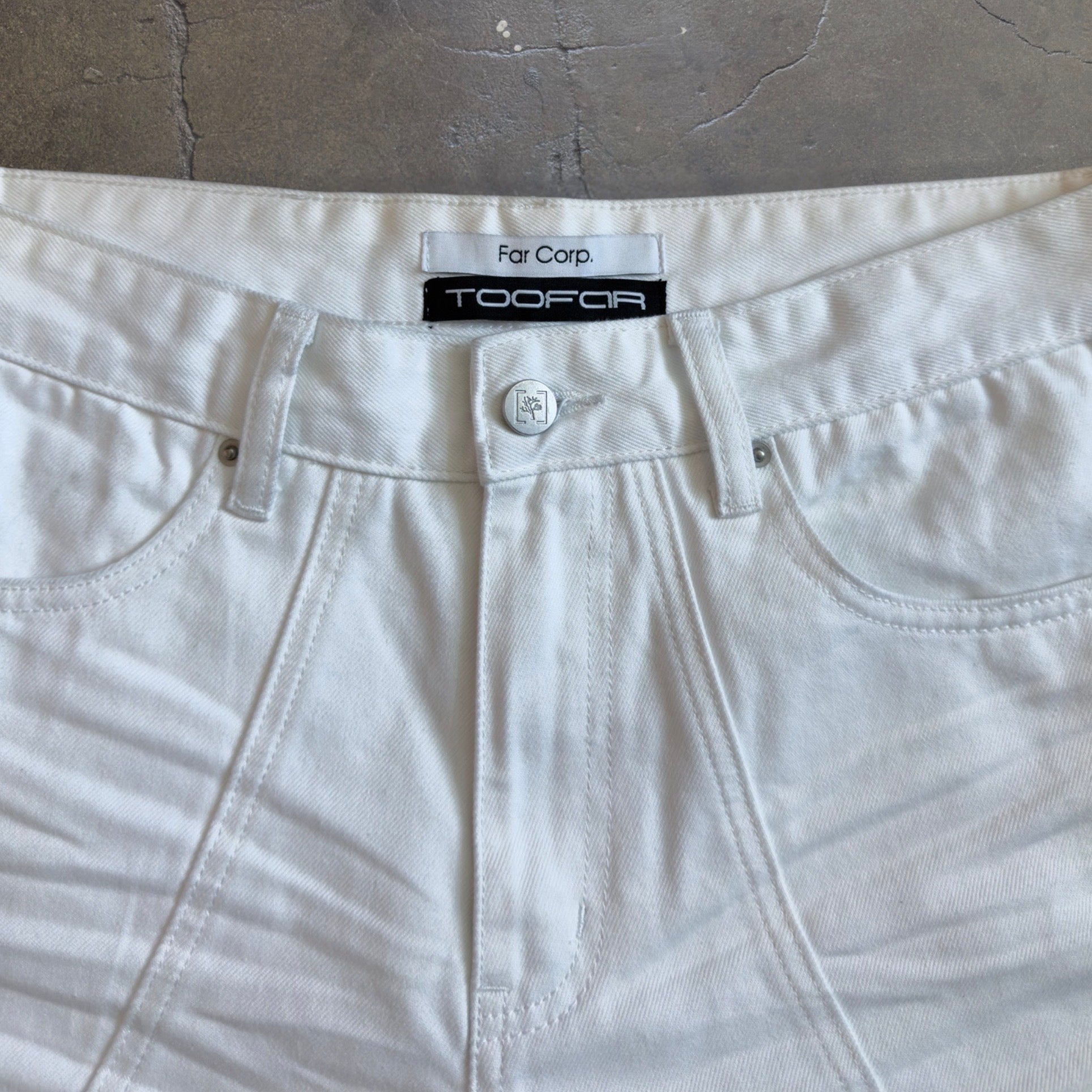 Headquarters Denim // Quartz (PREORDER)