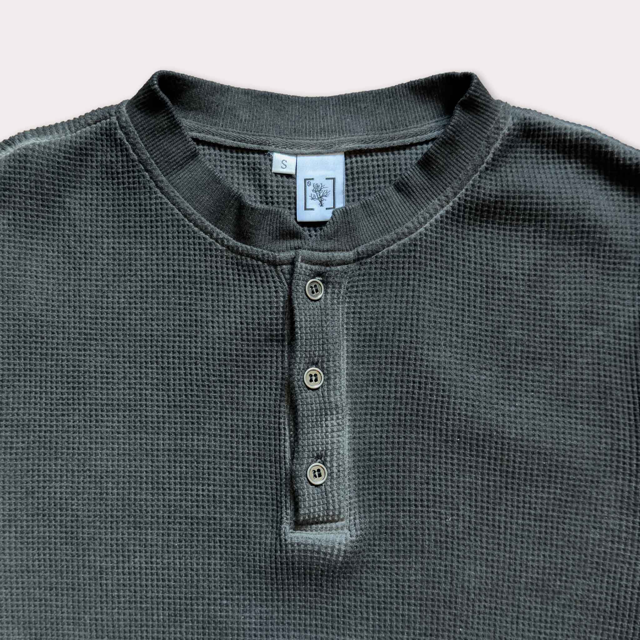 [Stone] Cabin Henley (PREORDER)